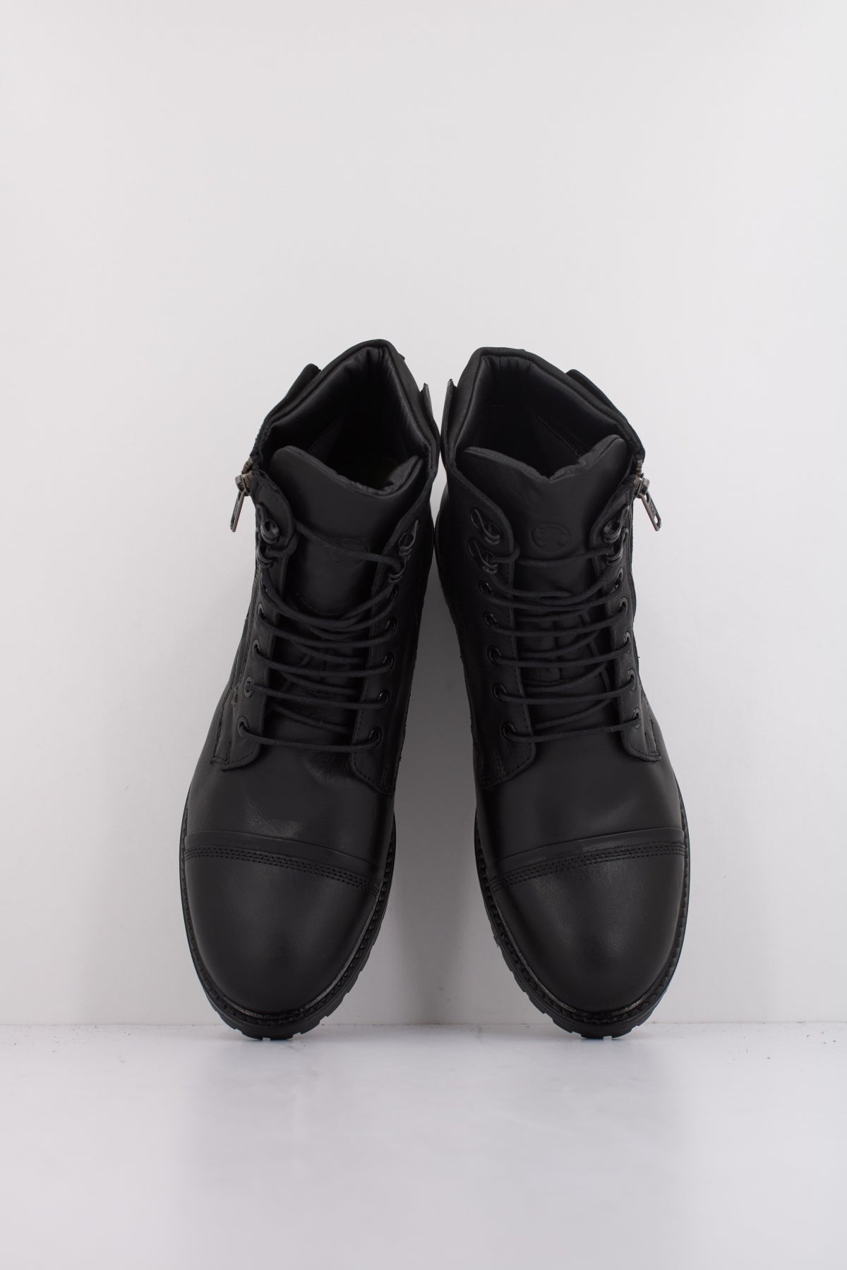 CORONEL TAPIOCCA C en color NEGRO (3)