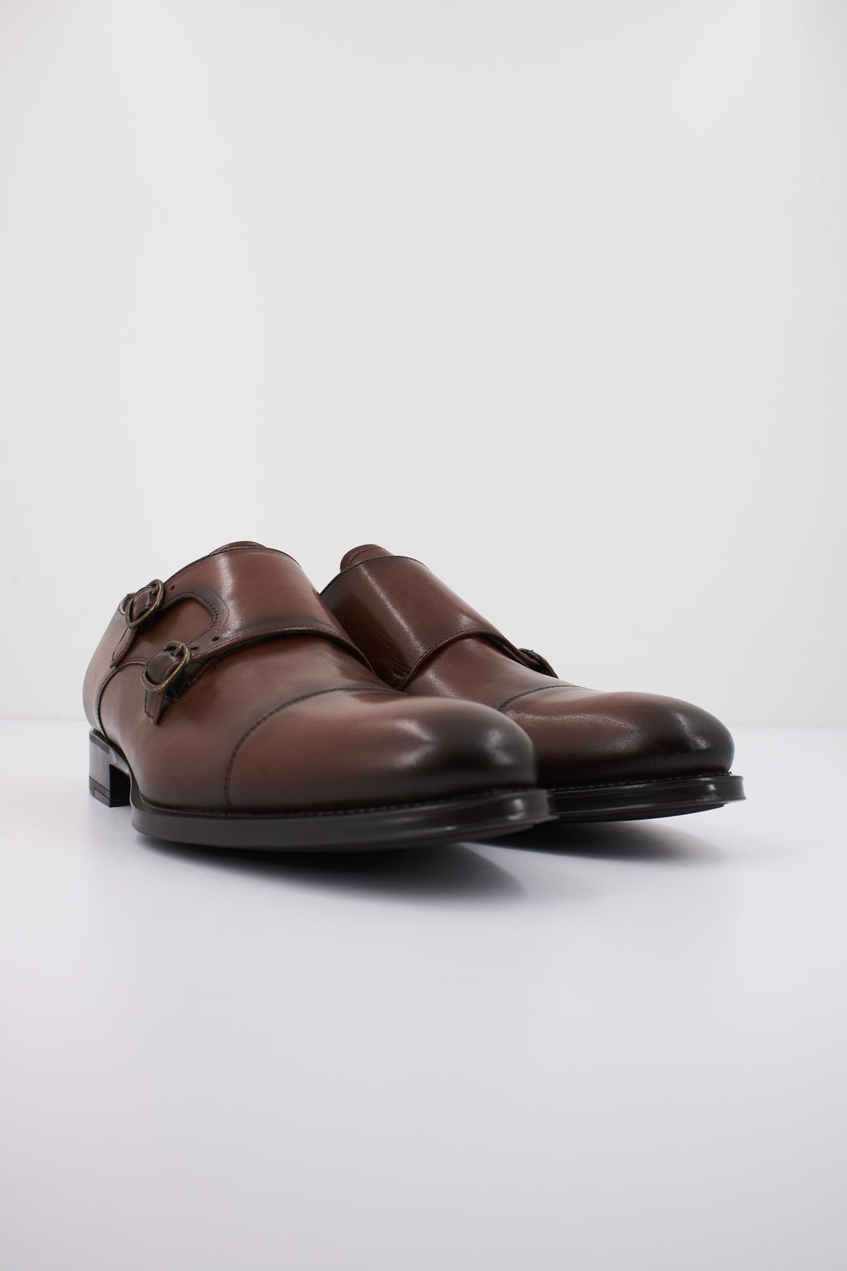 EMIREY E- en color MARRON (2)