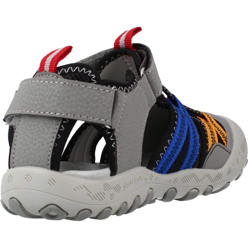 GIOSEPPO  HASTINGS en color GRIS  (3)