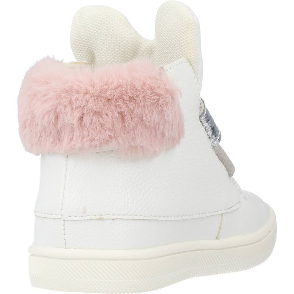 GIOSEPPO FIDDOWN en color BLANCO (3)