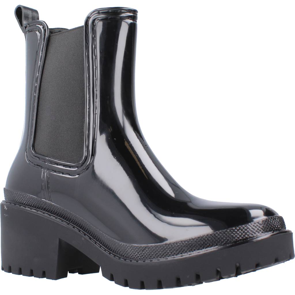 GIOSEPPO TRYSIL en color NEGRO (5)