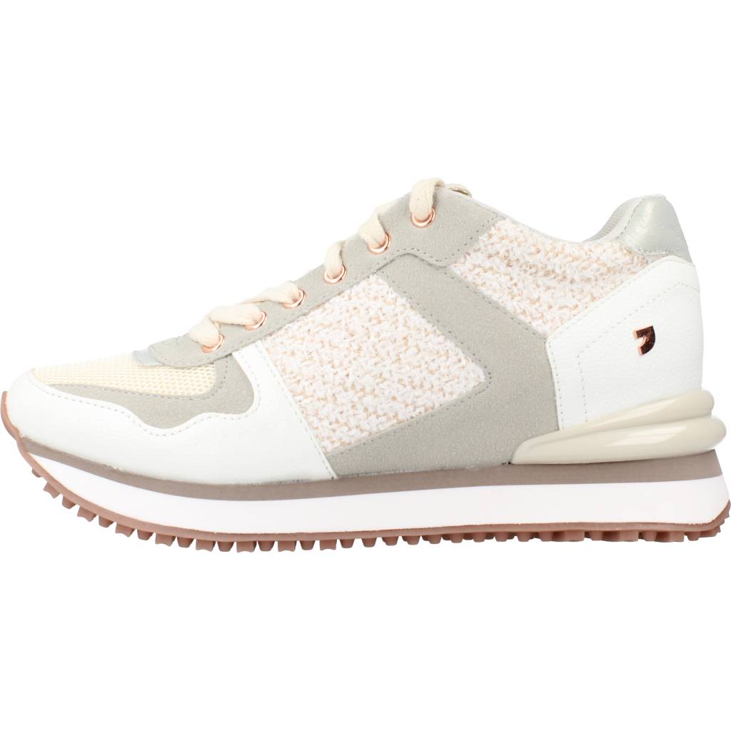 GIOSEPPO LELLIG en color BLANCO (2)