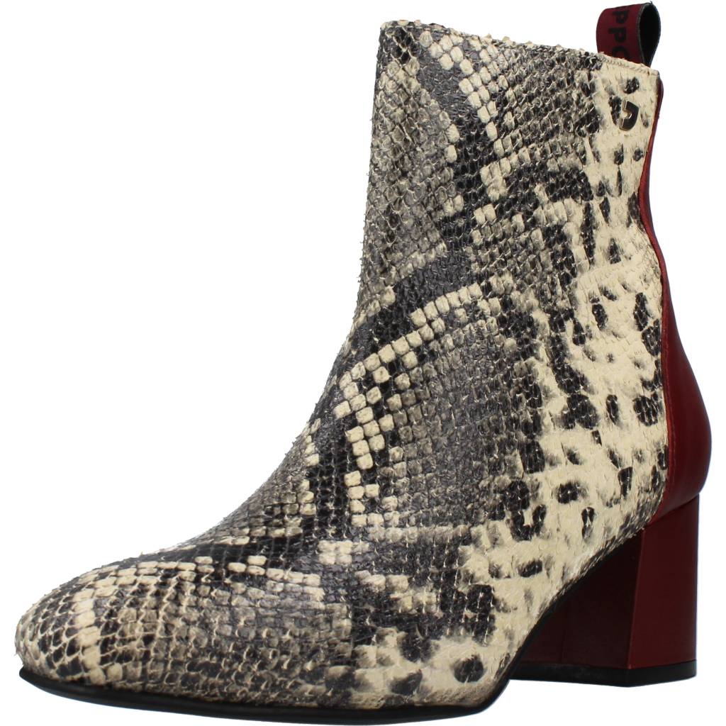 GIOSEPPO NEUBURG en color ANIMAL PRINT (1)