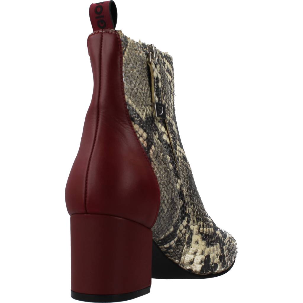 GIOSEPPO NEUBURG en color ANIMAL PRINT (3)
