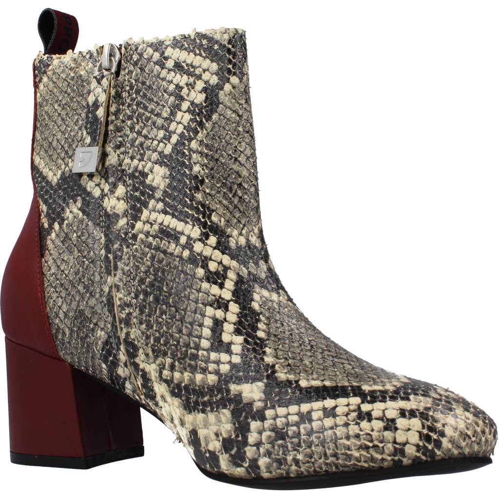 GIOSEPPO NEUBURG en color ANIMAL PRINT (5)