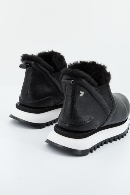 GIOSEPPO PITTEN en color NEGRO  (4)