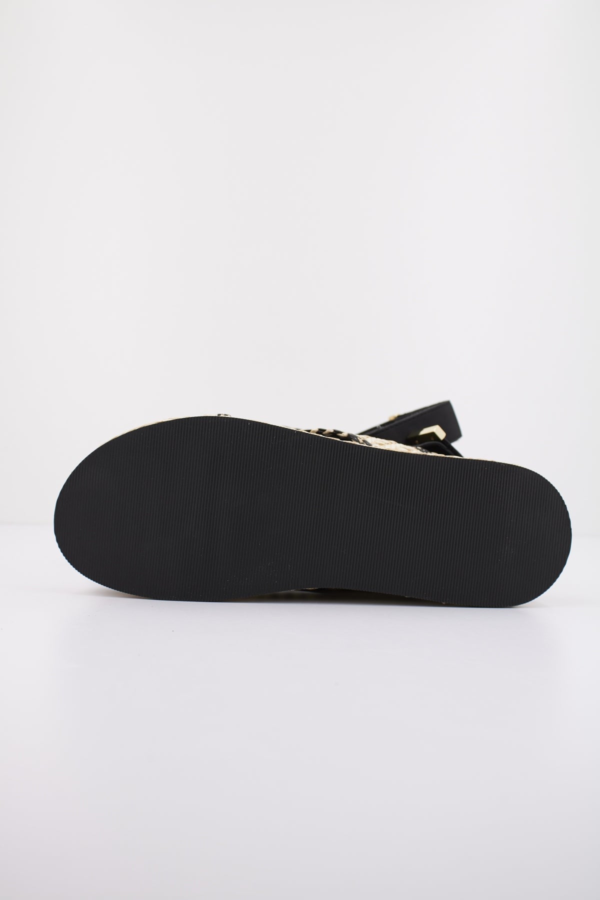 GIOSEPPO ODRIE en color NEGRO (4)