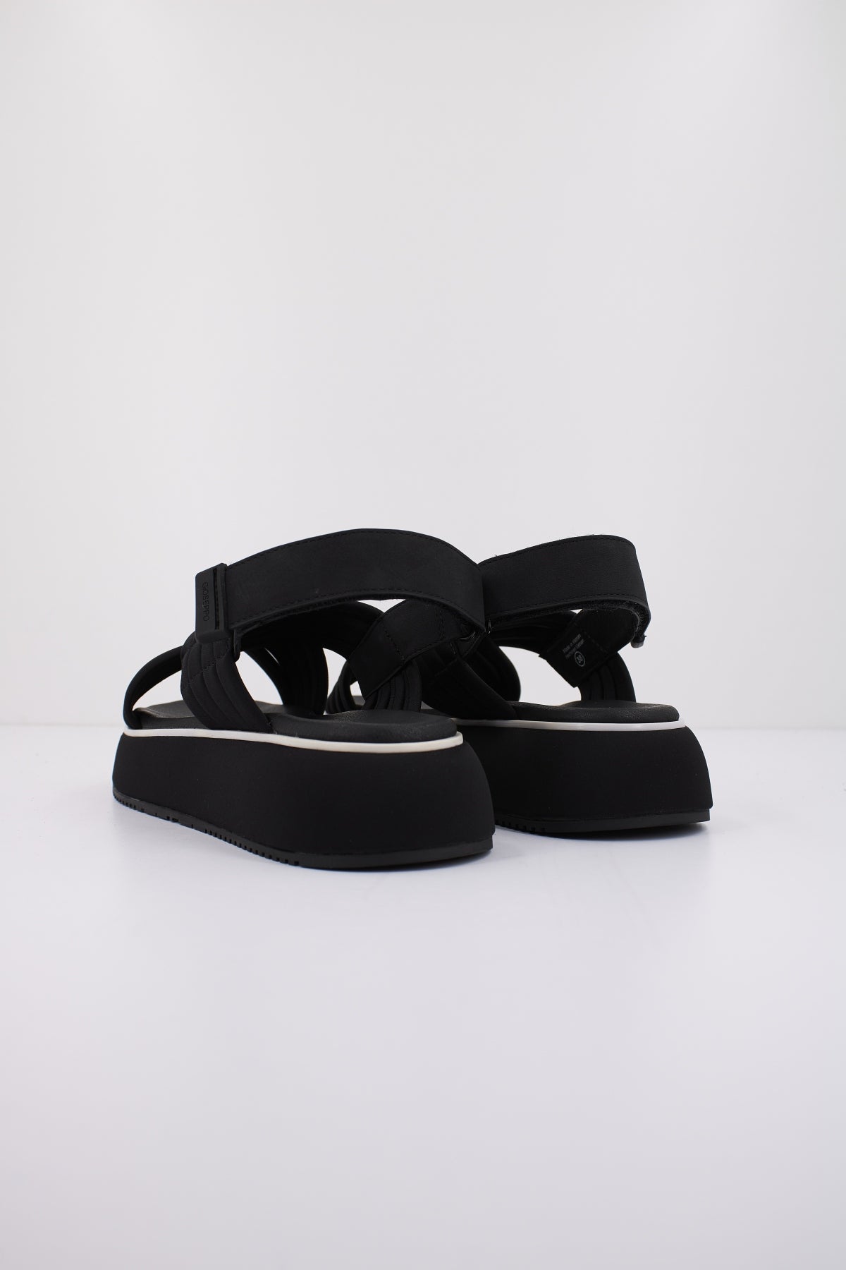 GIOSEPPO BRYHER en color NEGRO (3)
