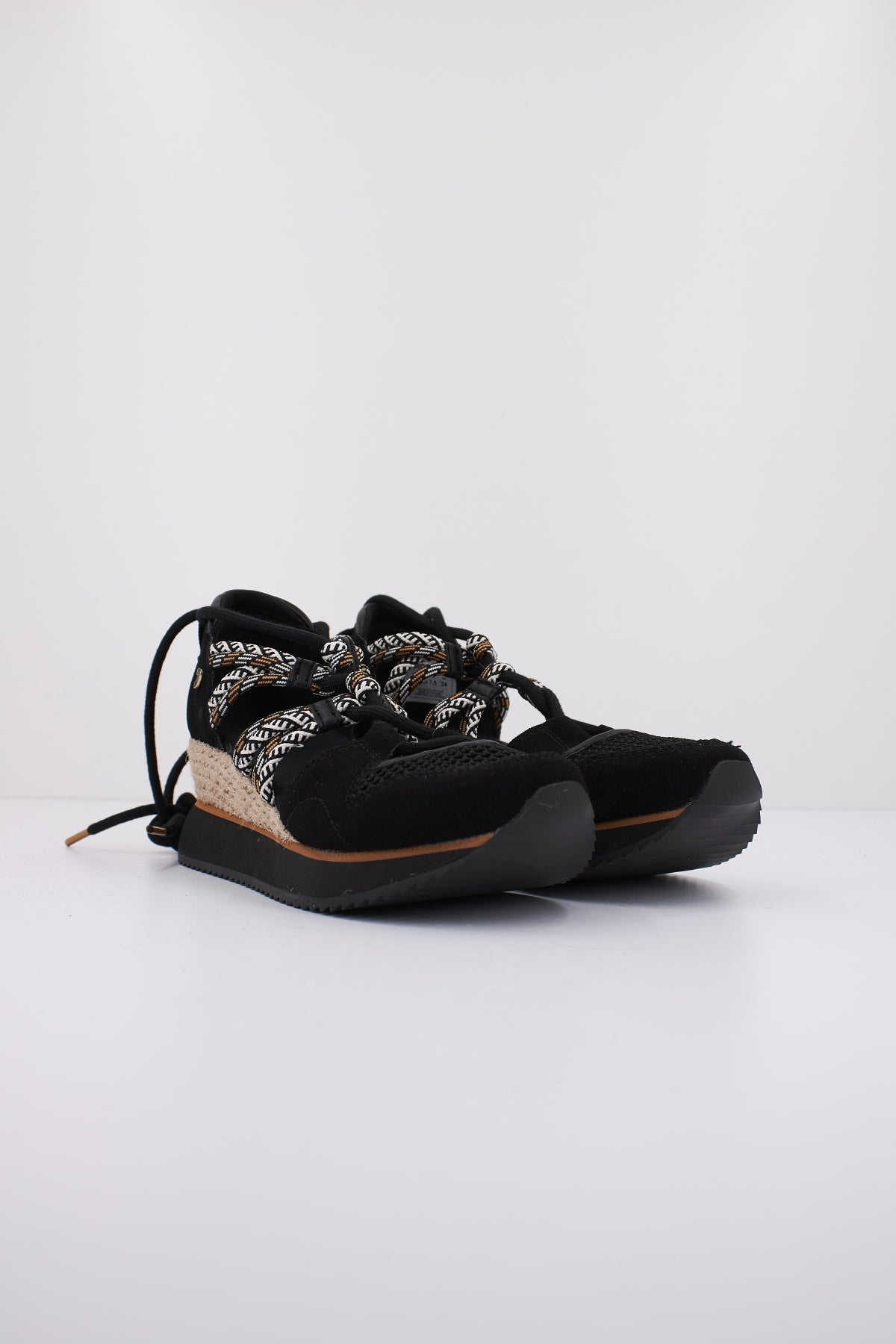 GIOSEPPO IONA en color NEGRO (2)