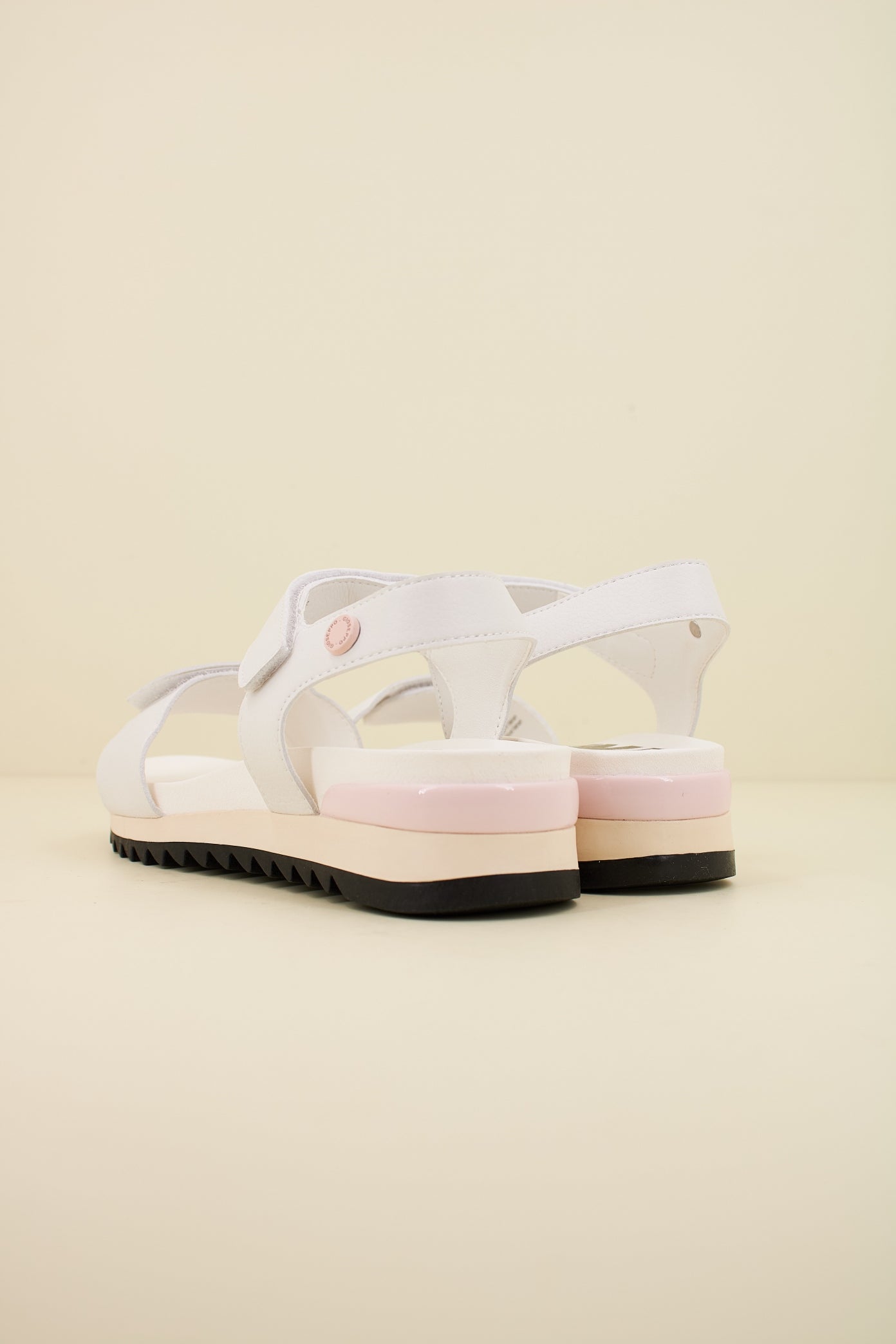 GIOSEPPO LOOE en color BLANCO (3)
