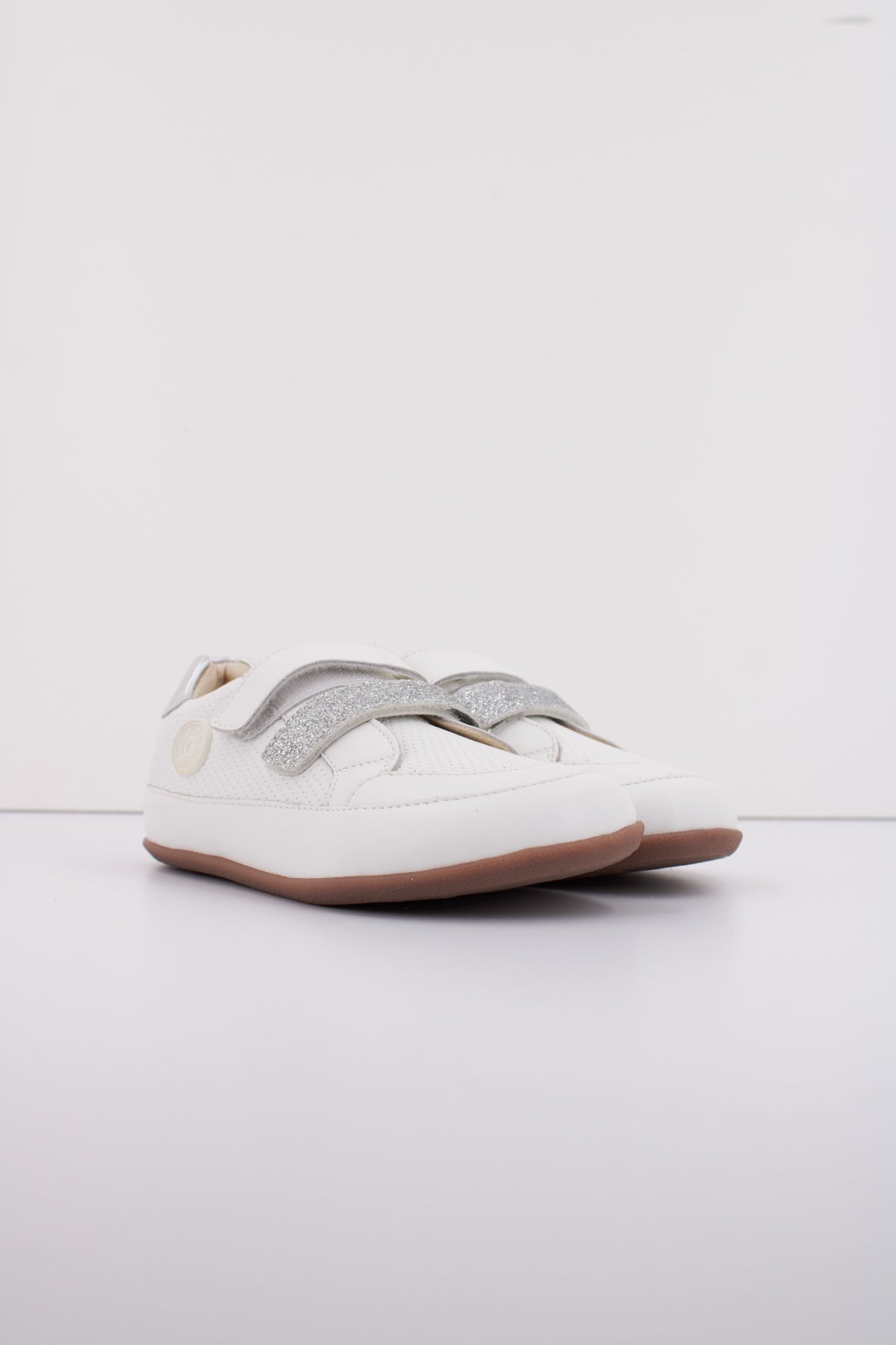 GIOSEPPO SAUK en color BLANCO (2)