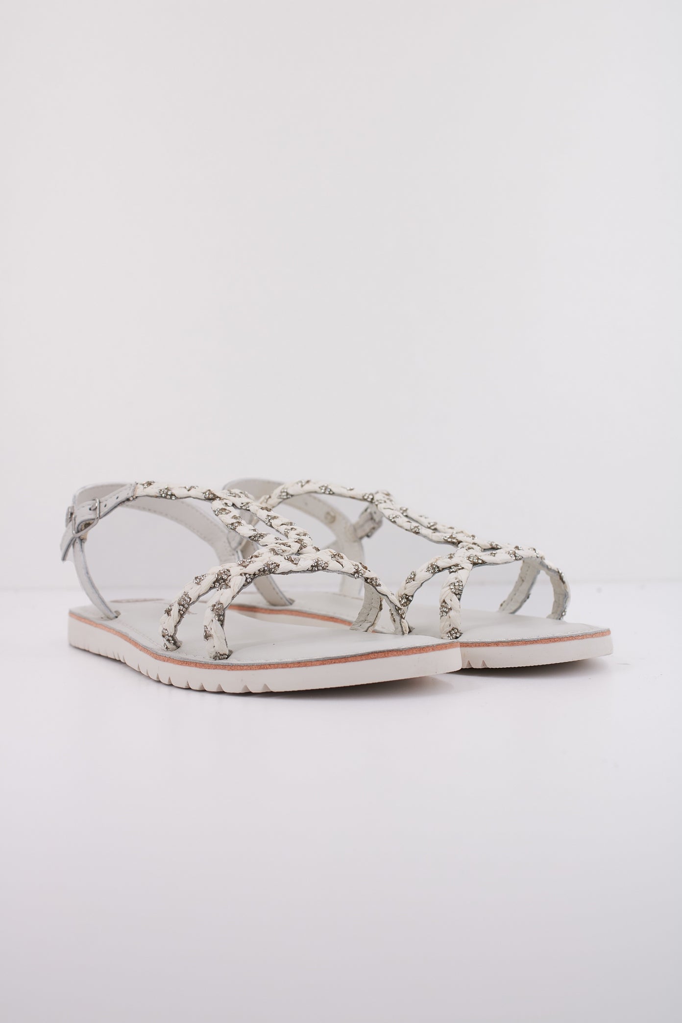 GIOSEPPO WENHAM en color BLANCO (2)
