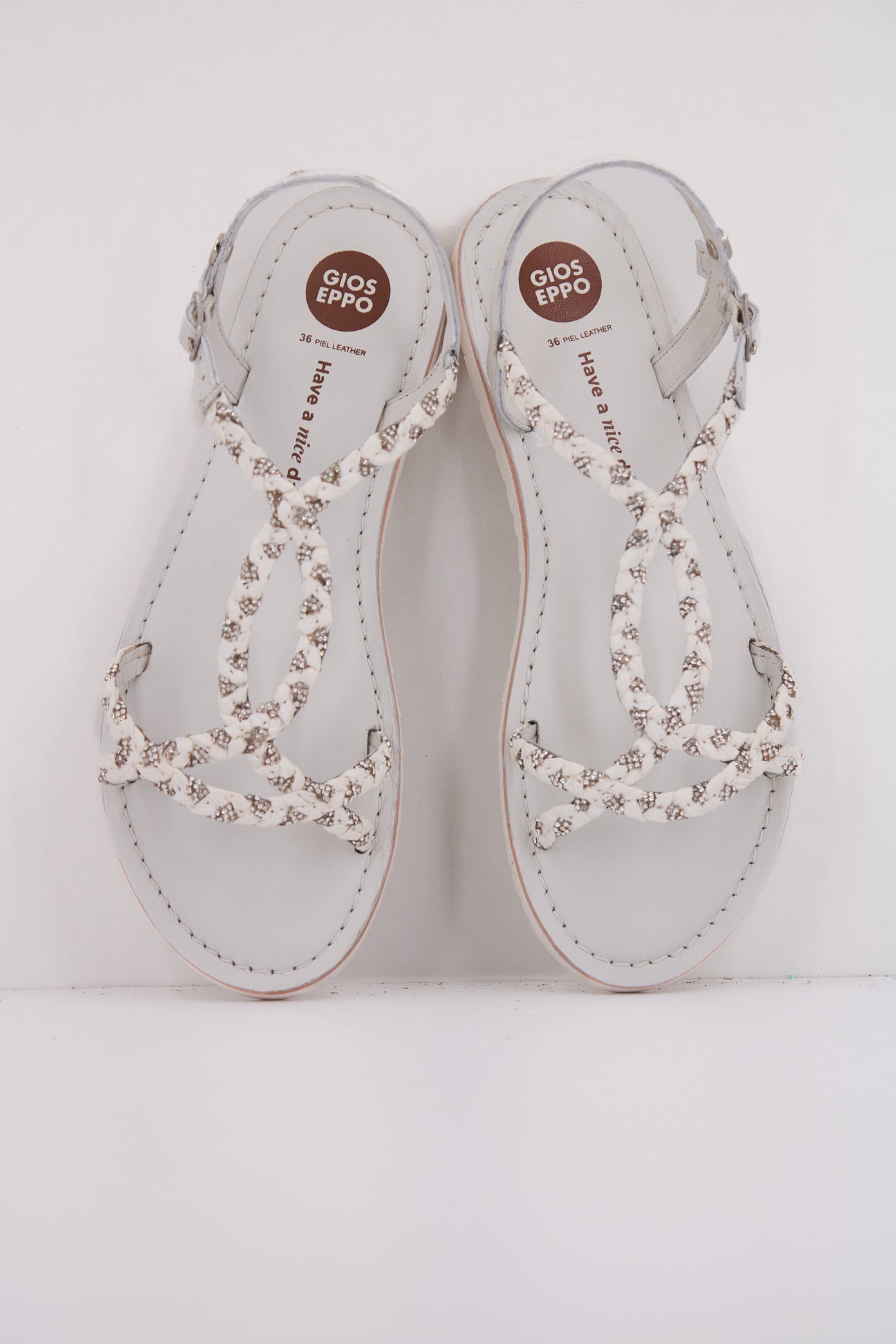 GIOSEPPO WENHAM en color BLANCO (3)