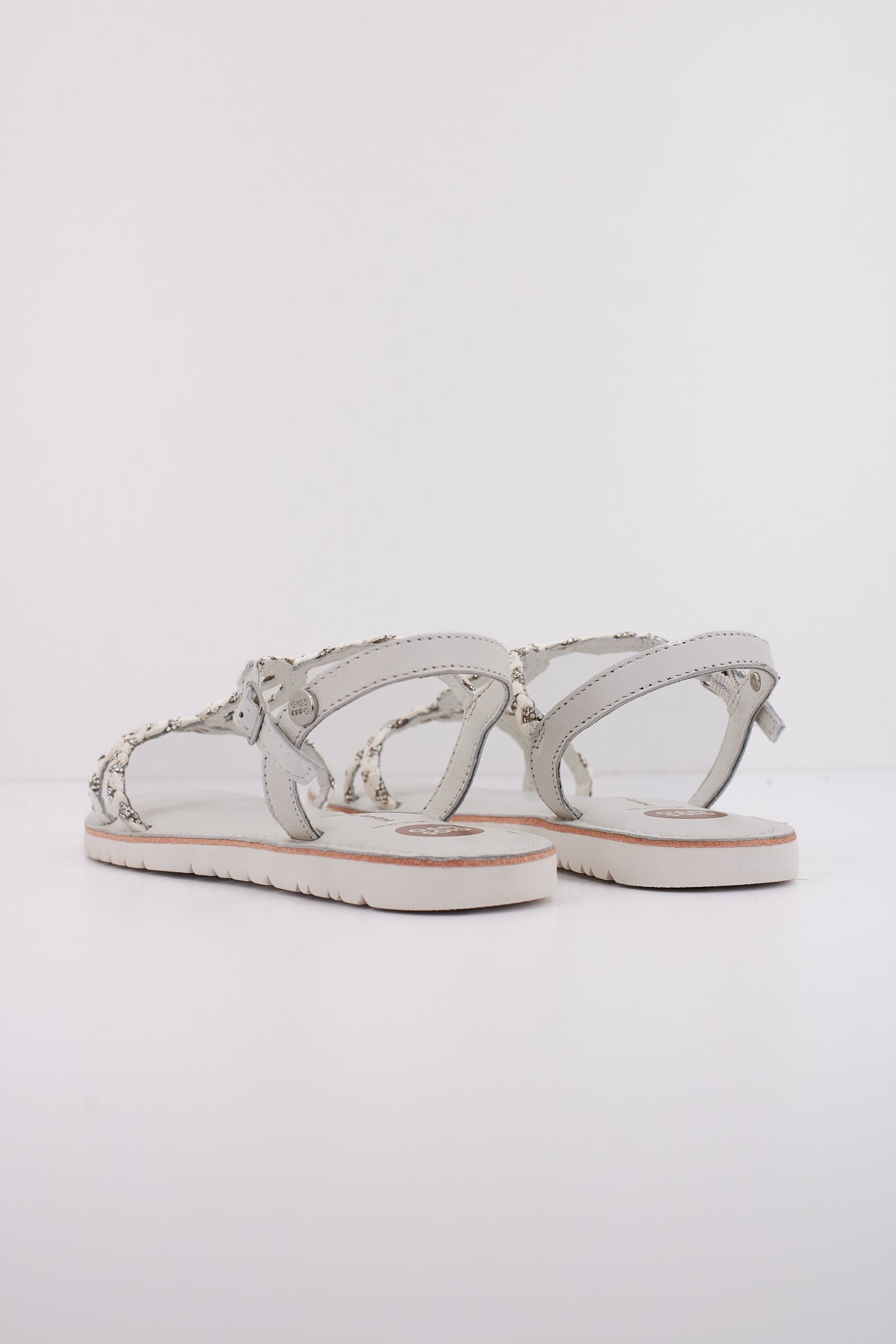 GIOSEPPO WENHAM en color BLANCO (4)