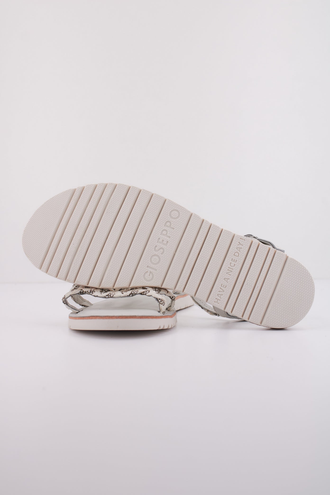 GIOSEPPO WENHAM en color BLANCO (5)