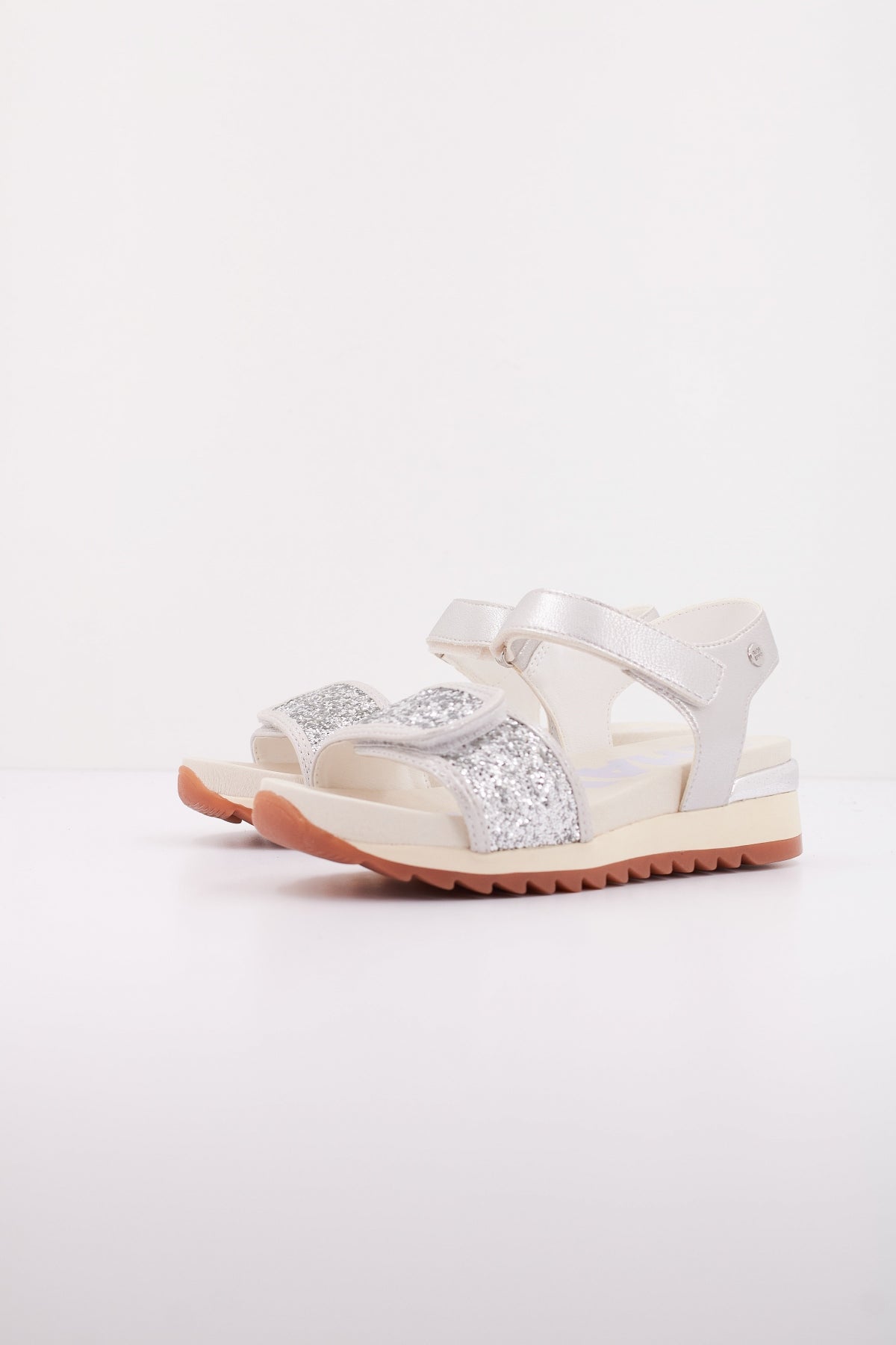 GIOSEPPO STOW en color PLATA (2)
