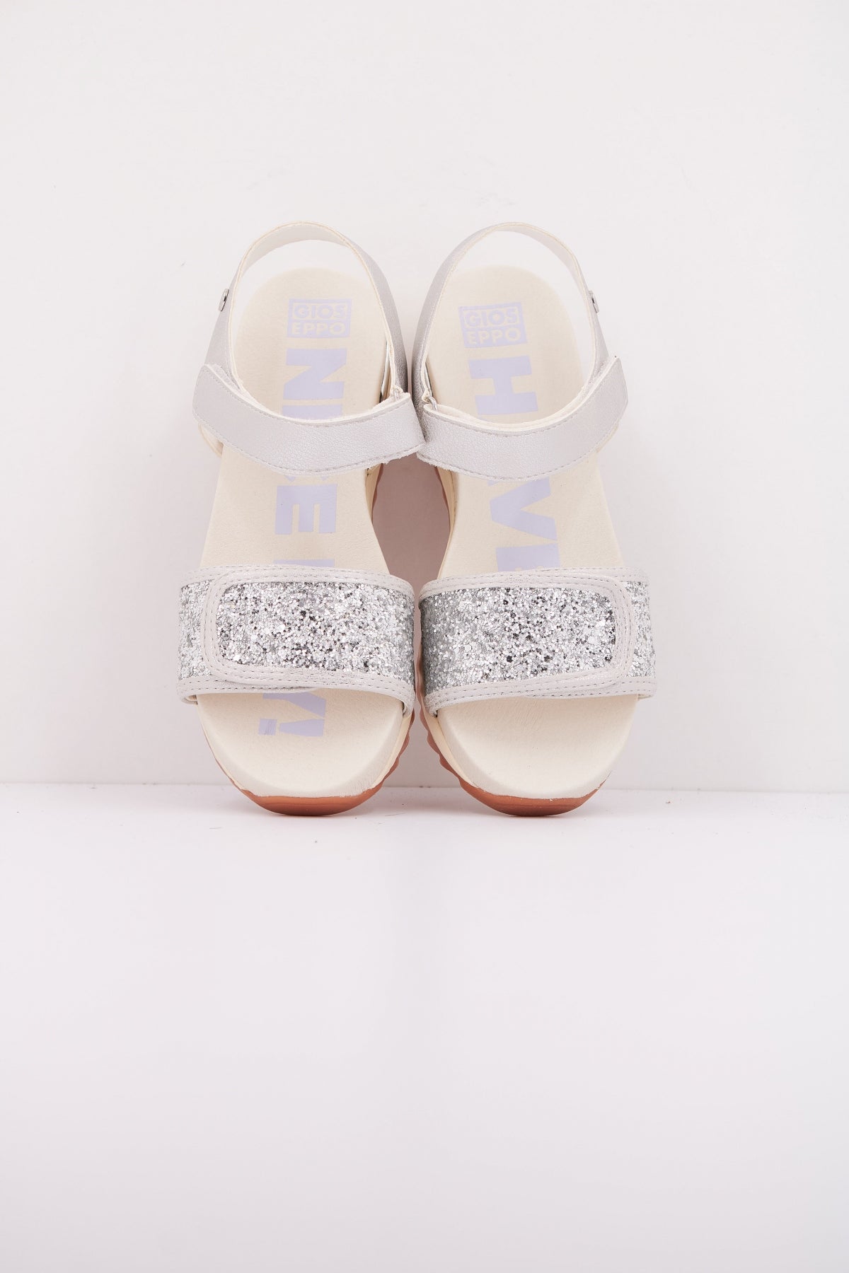 GIOSEPPO STOW en color PLATA (3)