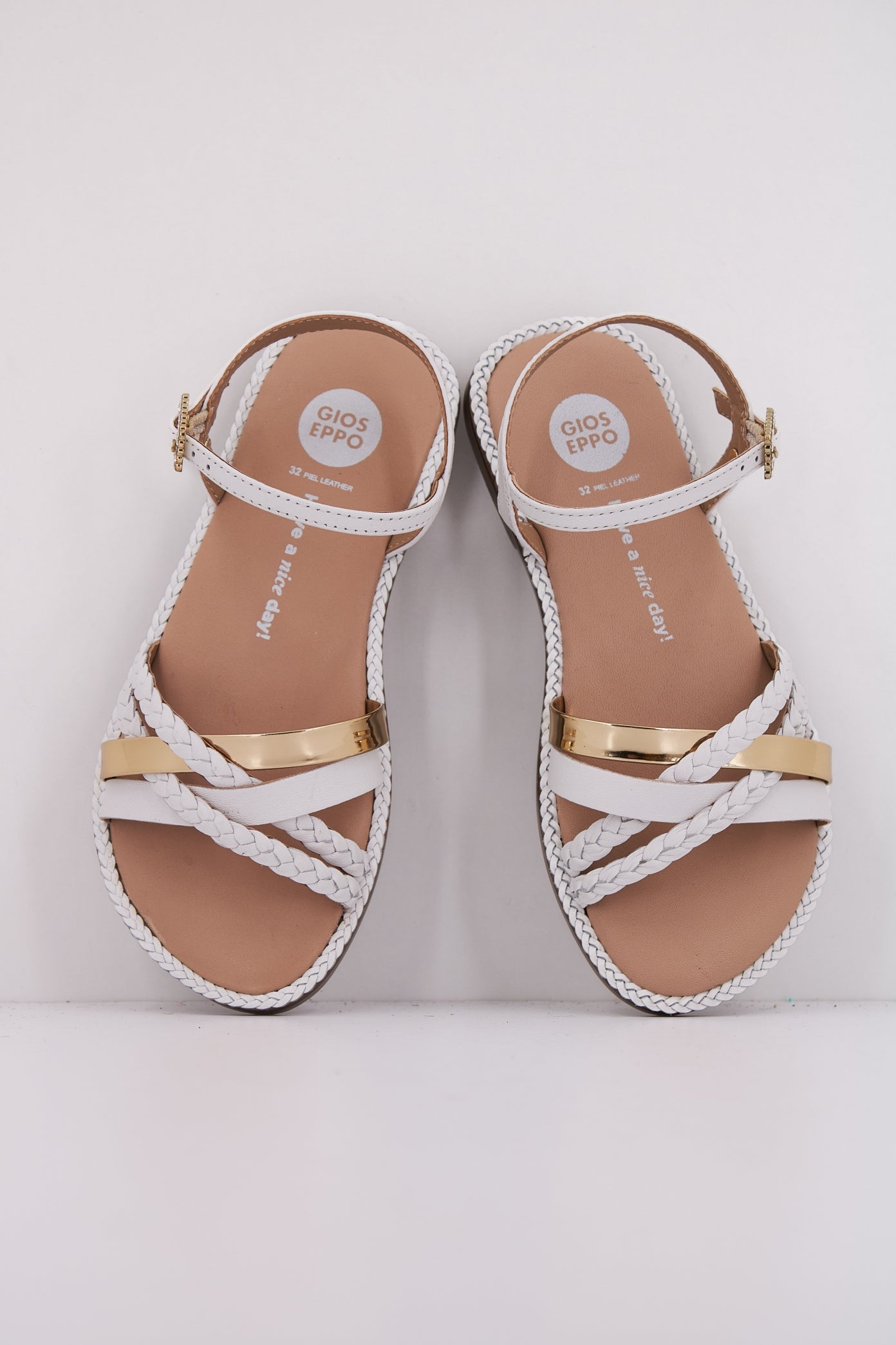 GIOSEPPO MEDARY en color BLANCO (3)