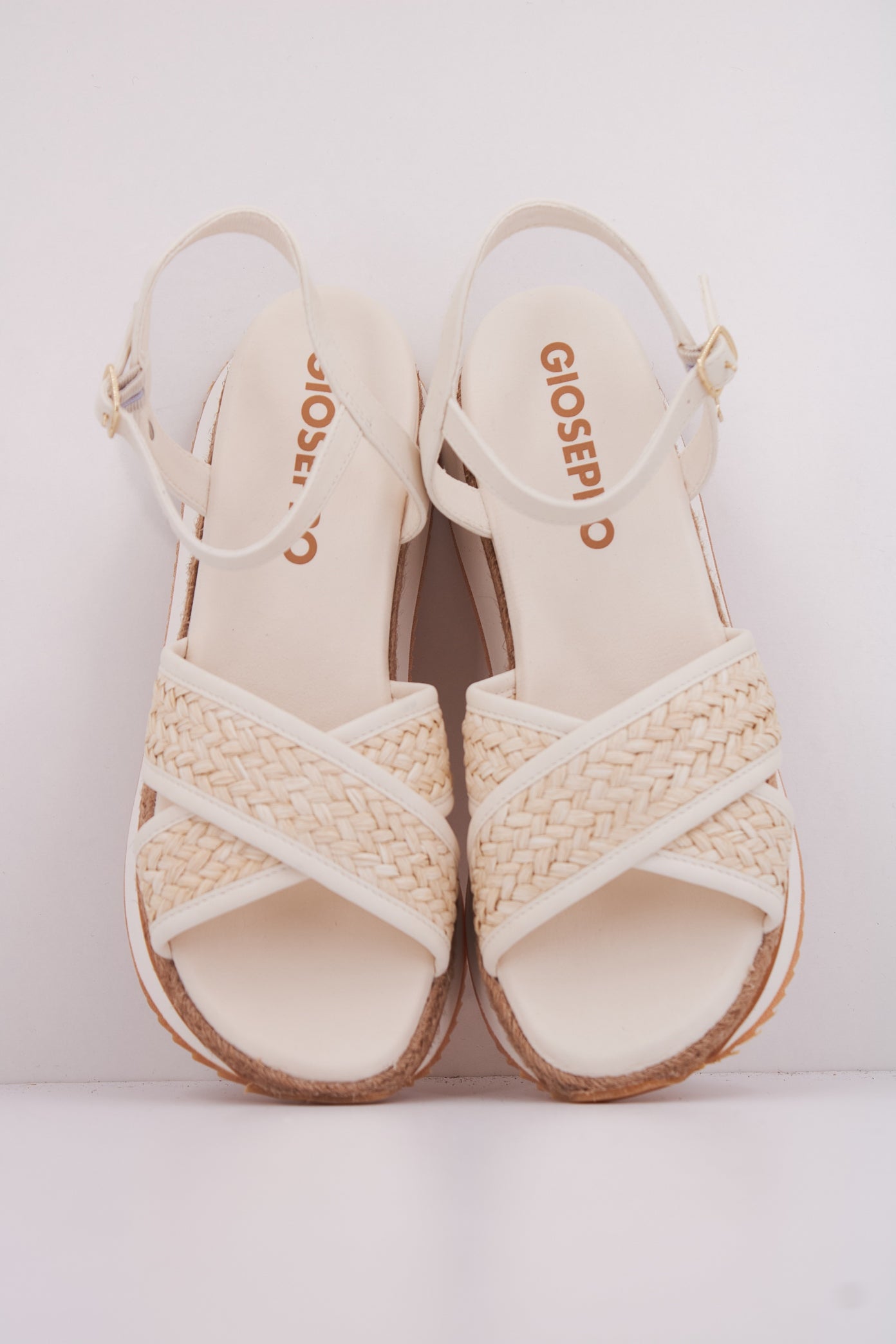GIOSEPPO BOSCAWEN en color BLANCO (3)