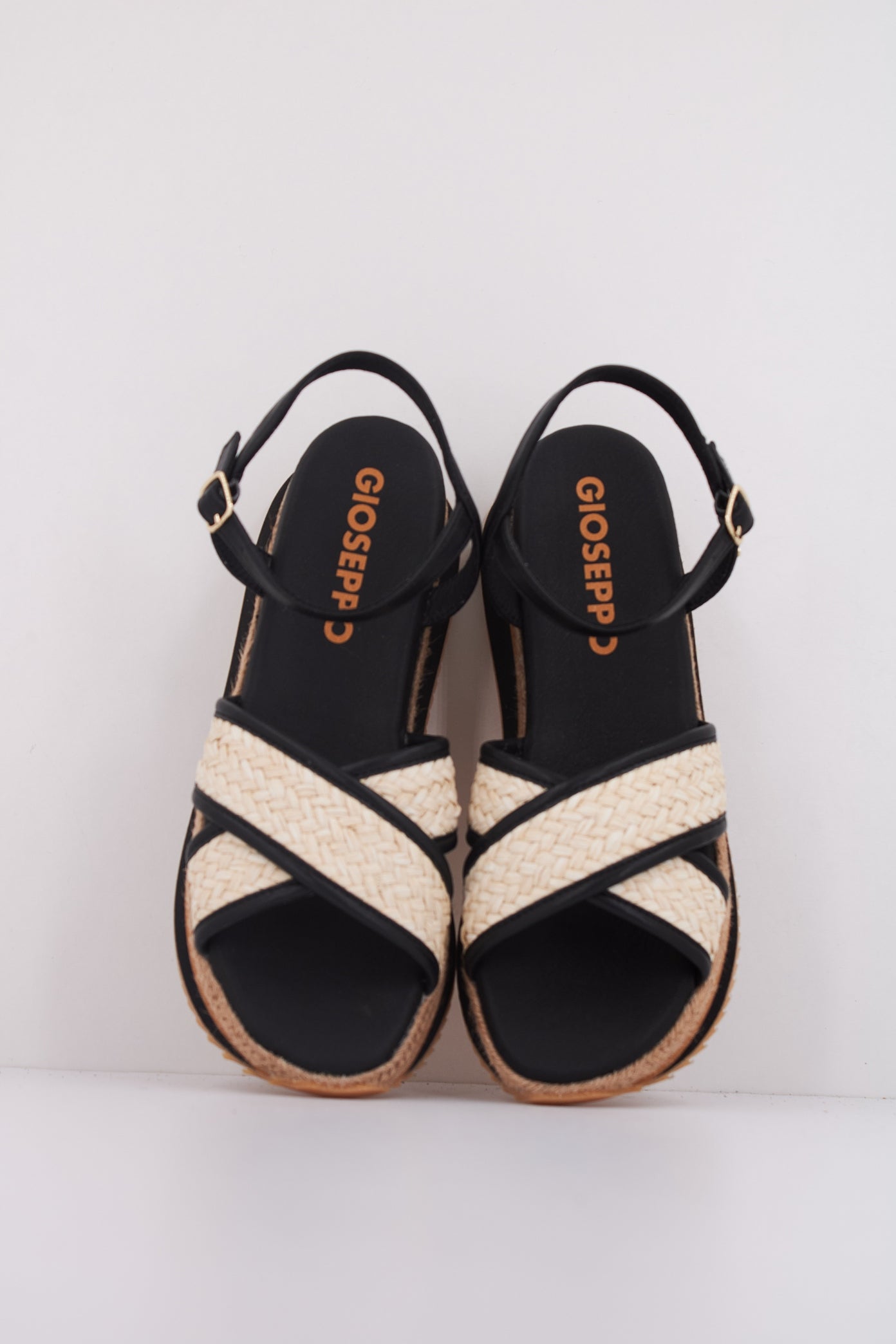 GIOSEPPO BOSCAWEN en color NEGRO (3)