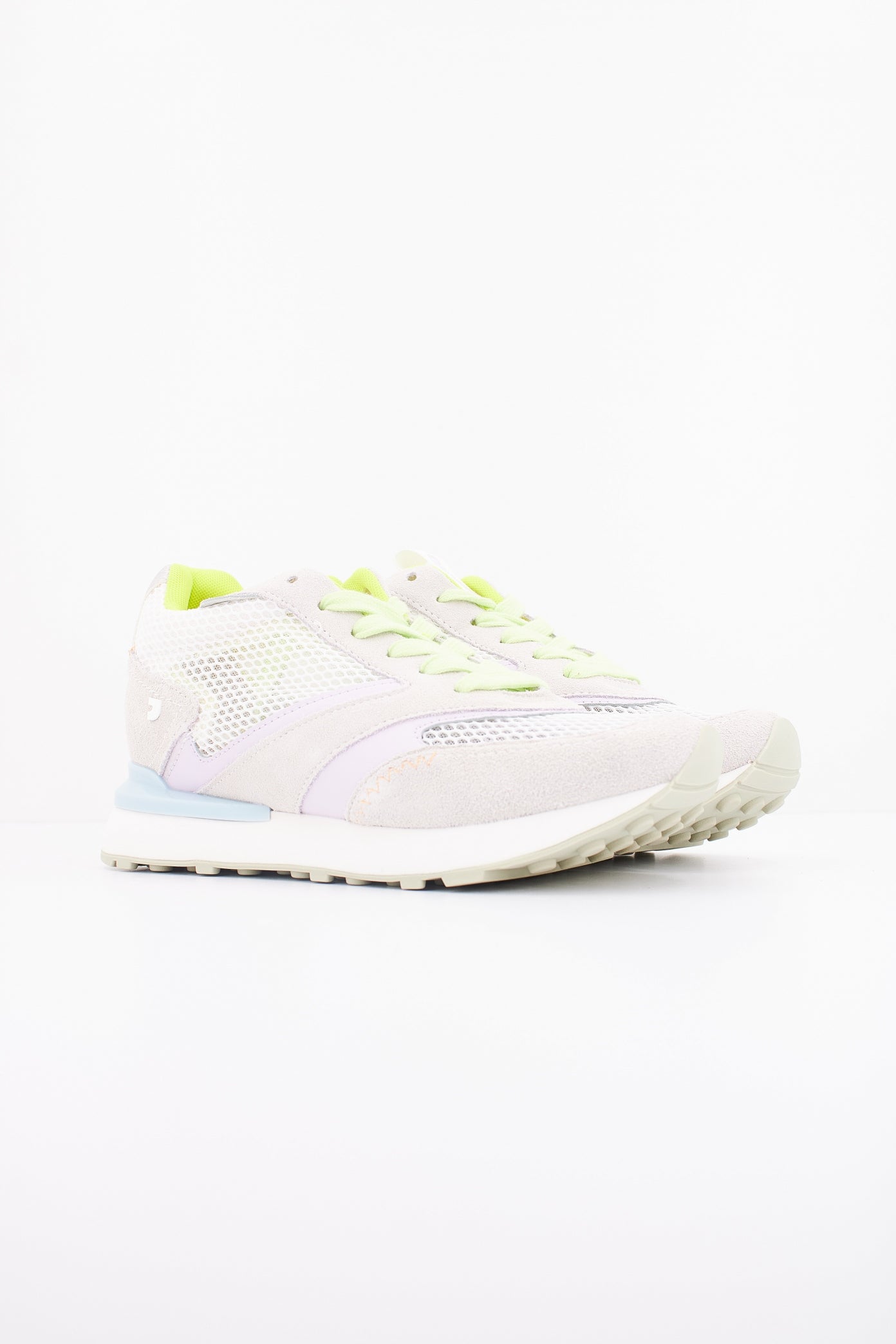 GIOSEPPO LARRABEE en color BLANCO (2)