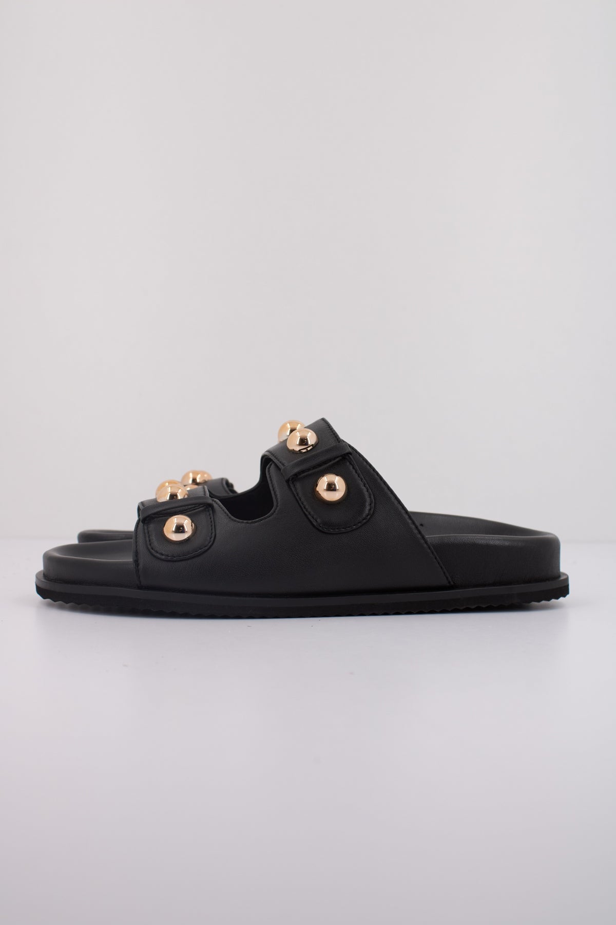 GIOSEPPO WRENTHAM en color NEGRO (1)