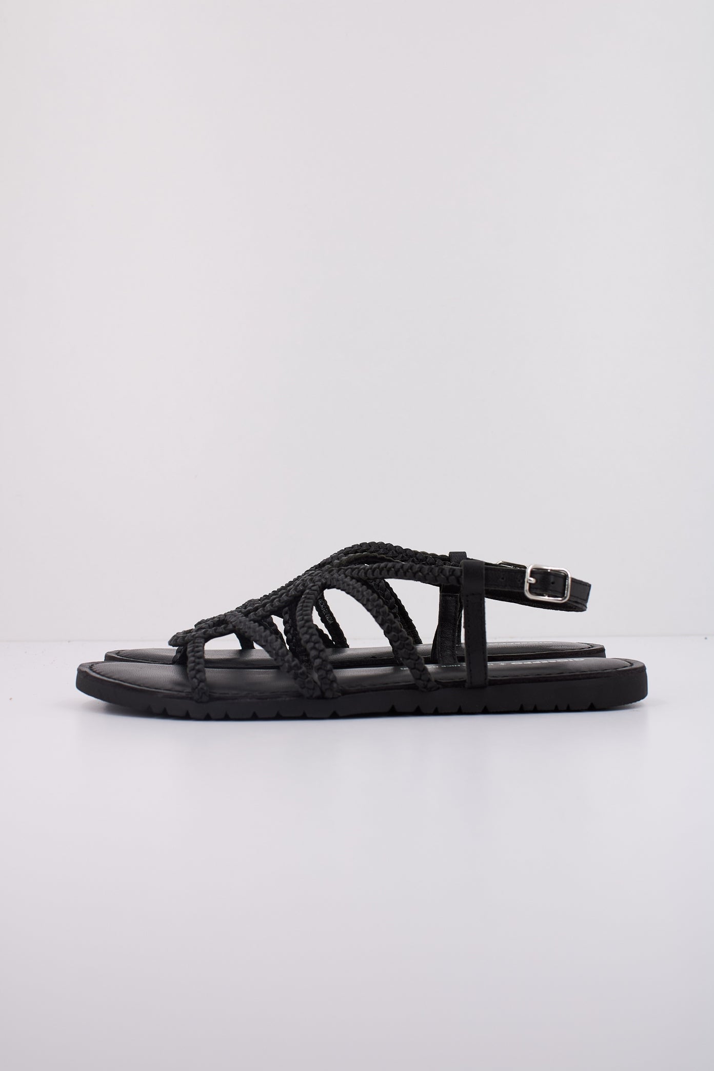 GIOSEPPO ORLAND en color NEGRO (1)
