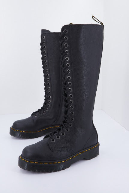 DR. MARTENS B BEX en color NEGRO (1)