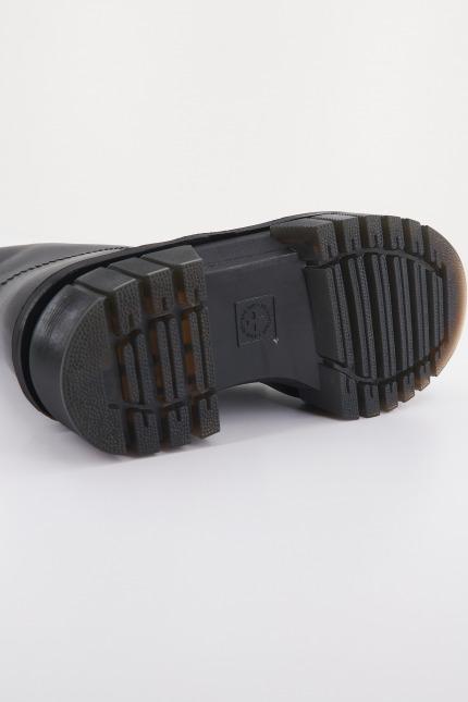 DR. MARTENS AUDRICK -EYE BOOT BLACK N en color NEGRO (4)