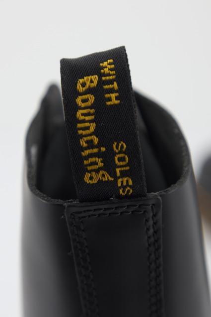 DR. MARTENS en color NEGRO (4)