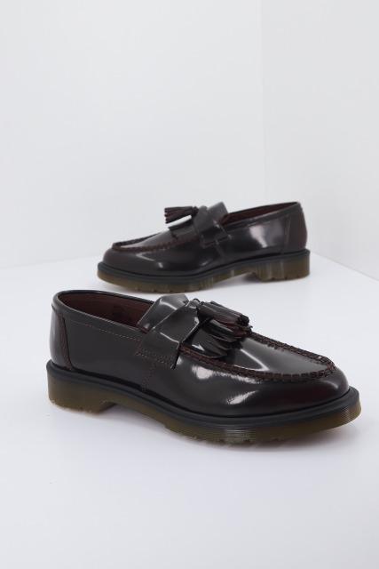 DR. MARTENS ADRIAN en color MARRON (1)