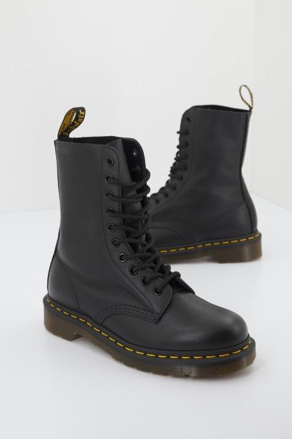 DR. MARTENS VIRGINIA en color NEGRO (1)