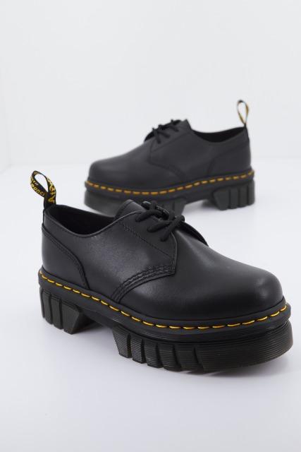 DR. MARTENS AUDRICK -EYE SHOE en color NEGRO (2)