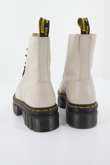 DR. MARTENS AUDRICK -EYE BOOT LUX en color BEIS (3)