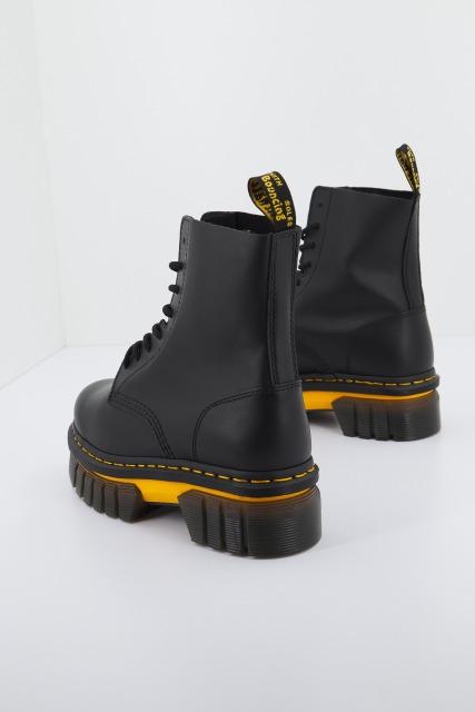 DR. MARTENS AUDRICK I BOOT en color NEGRO (3)
