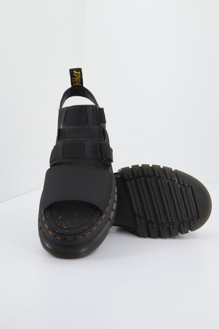 DR. MARTENS RICKI STRAP SANDAL TOU en color NEGRO (4)