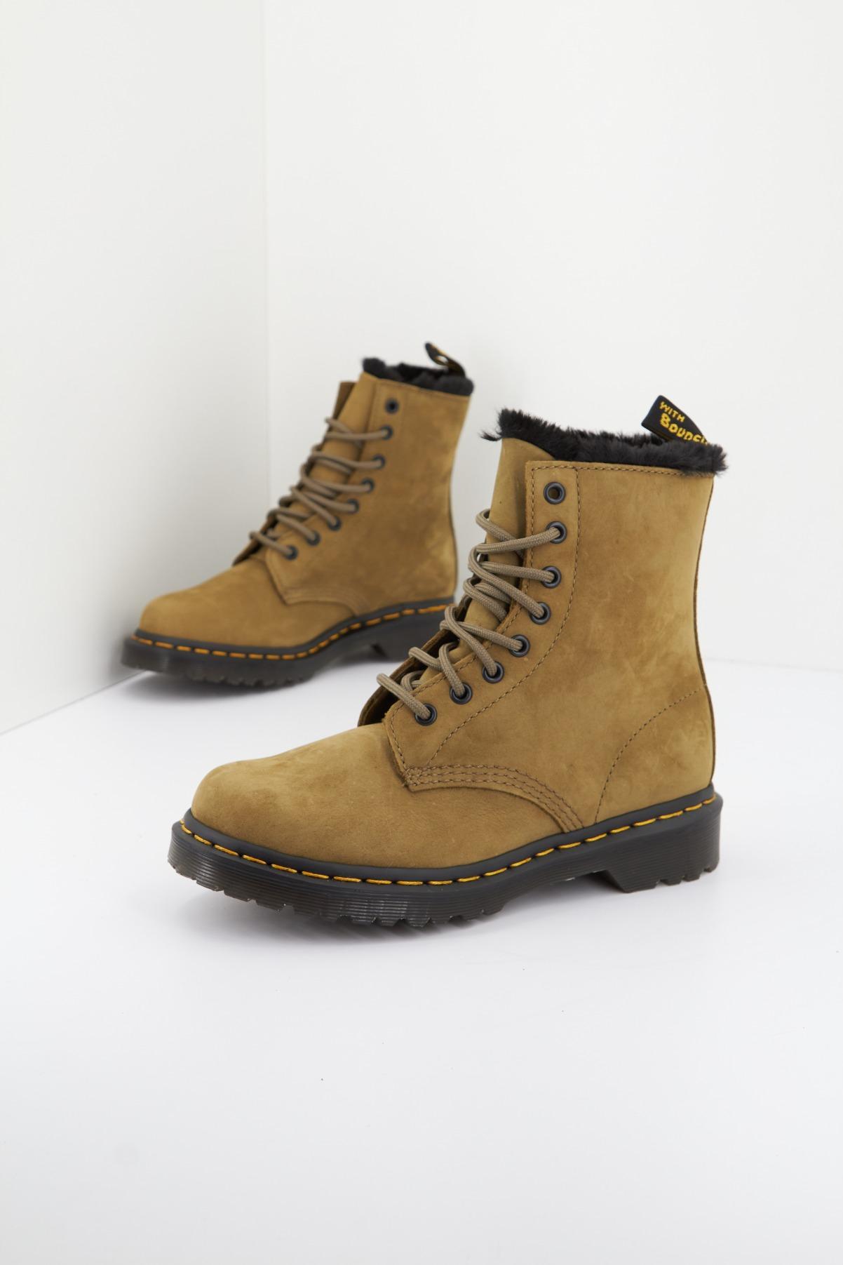 DR. MARTENS SERENA en color VERDE (2)