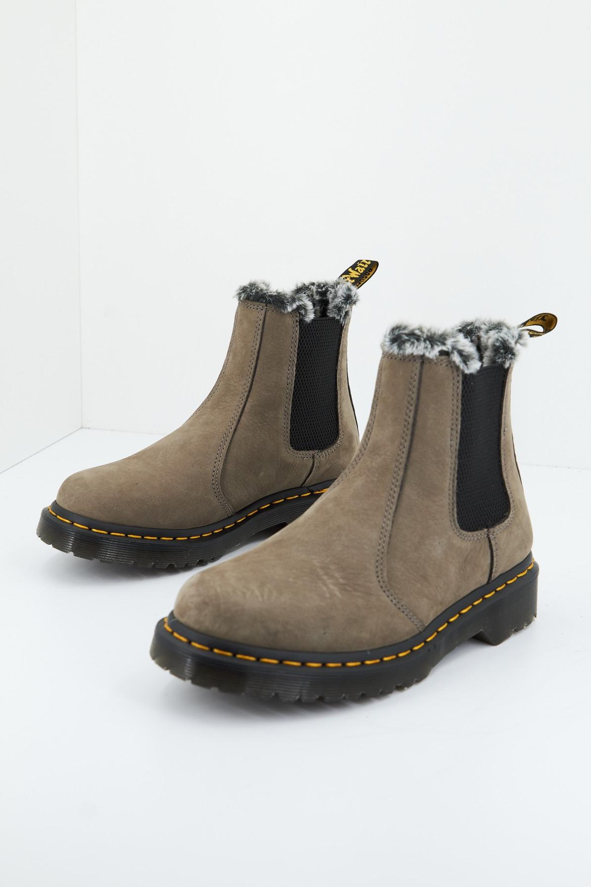 DR. MARTENS LEONORE en color GRIS (2)