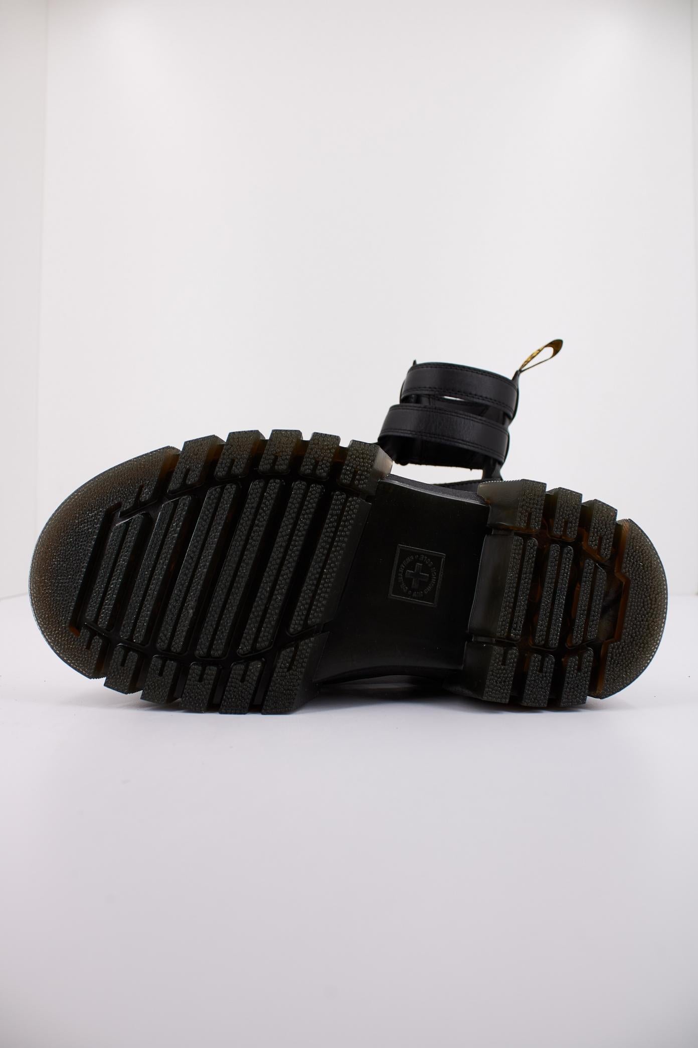 DR. MARTENS RICKI GLADIATOR en color NEGRO (4)
