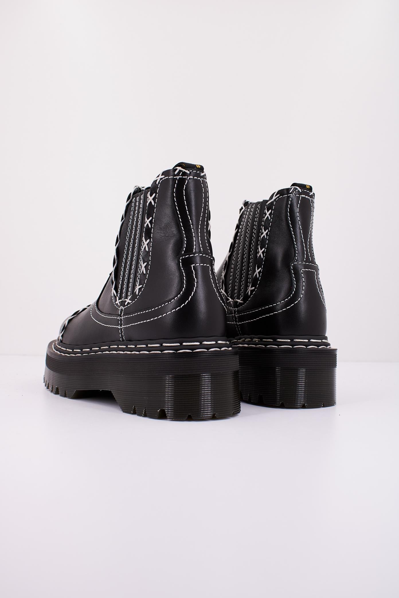 DR. MARTENS QUAD GA en color NEGRO (3)