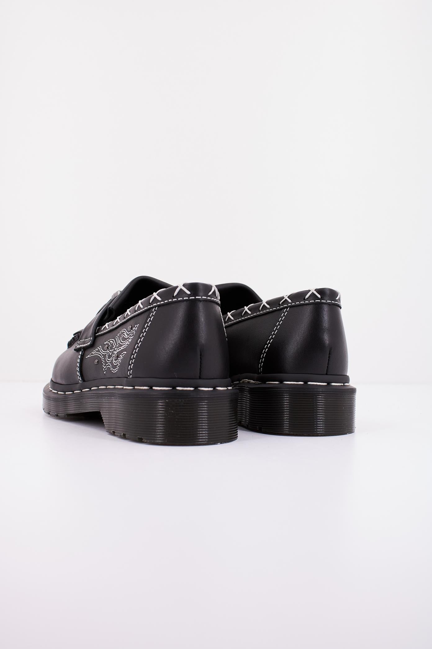 DR. MARTENS ADRIAN GA en color NEGRO (3)