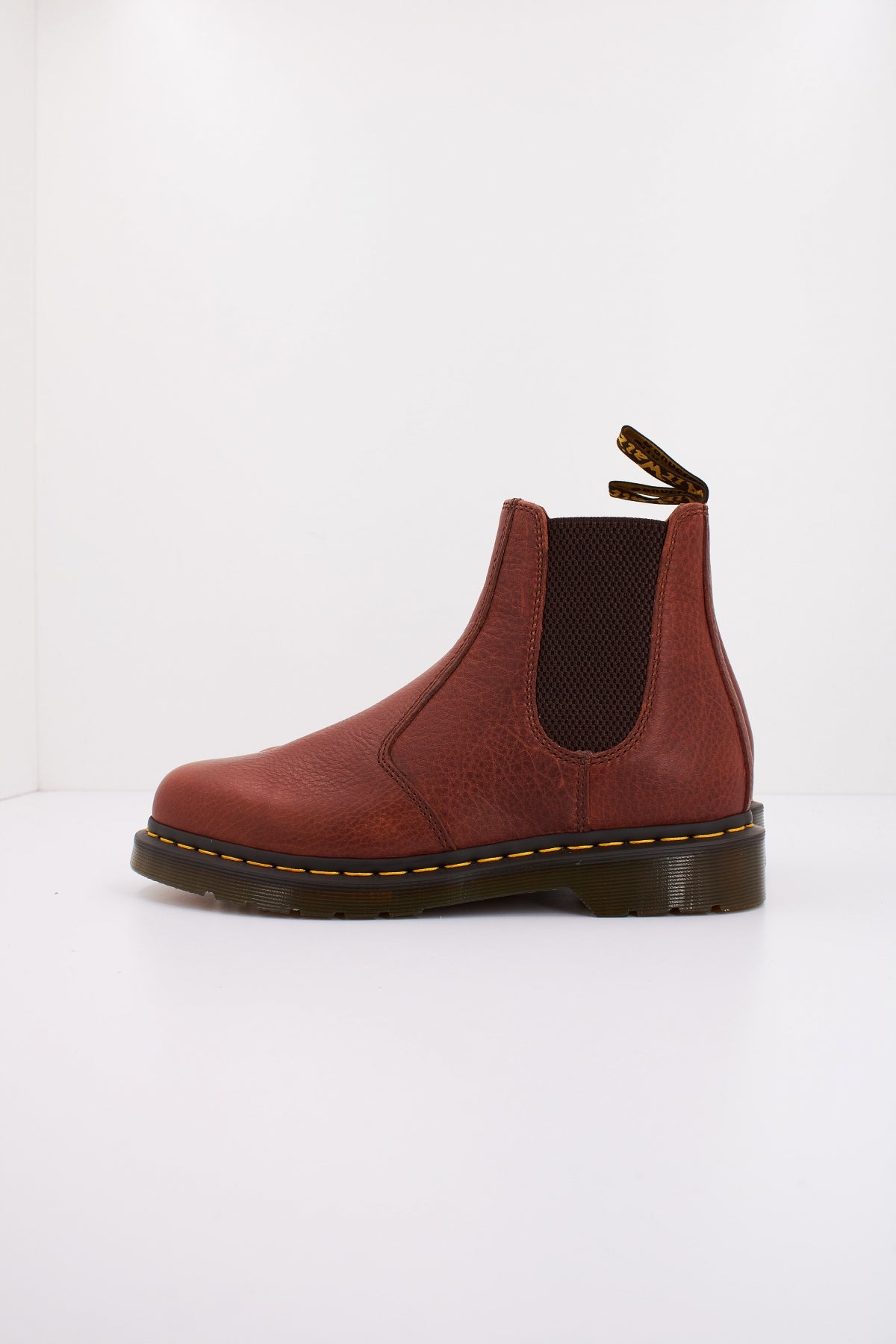DR. MARTENS en color MARRON (1)