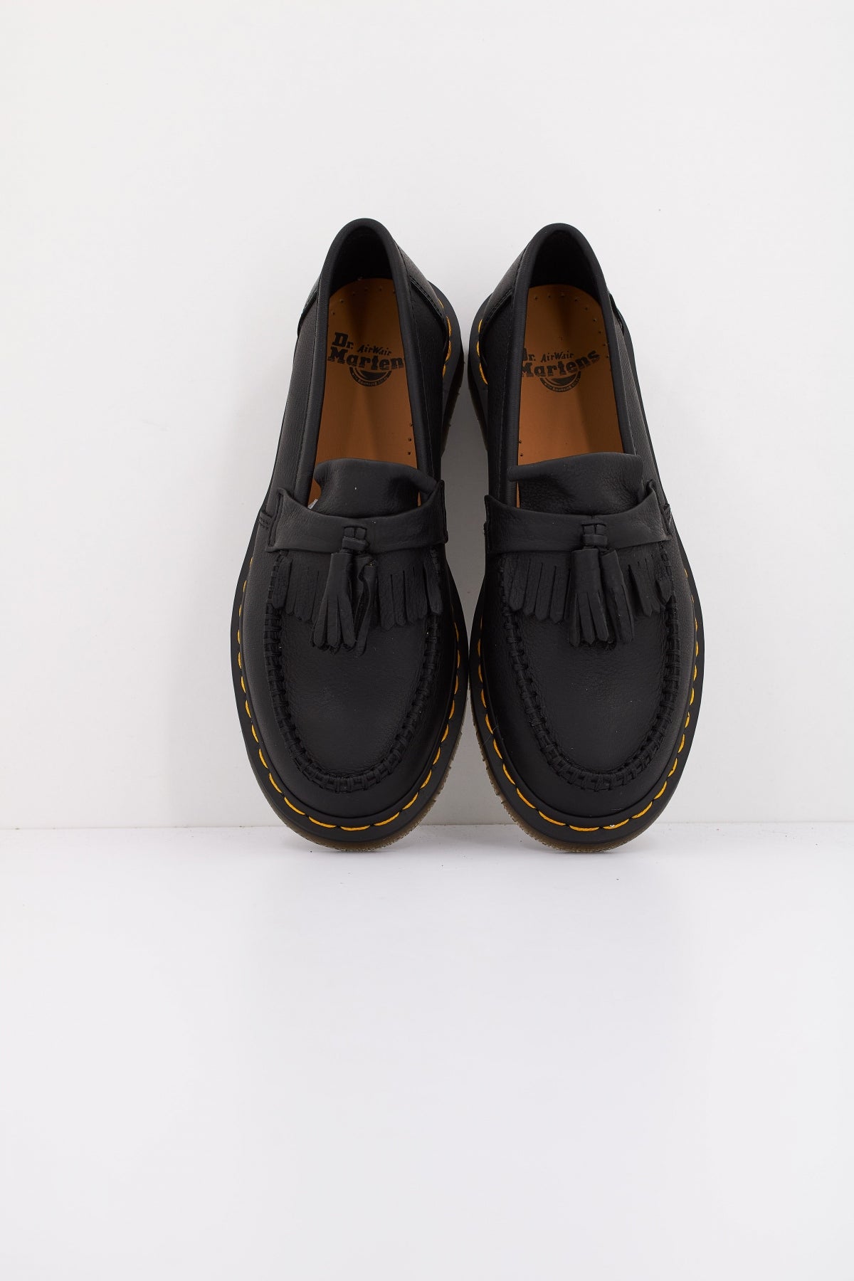 DR. MARTENS ADRIAN YS en color NEGRO (3)