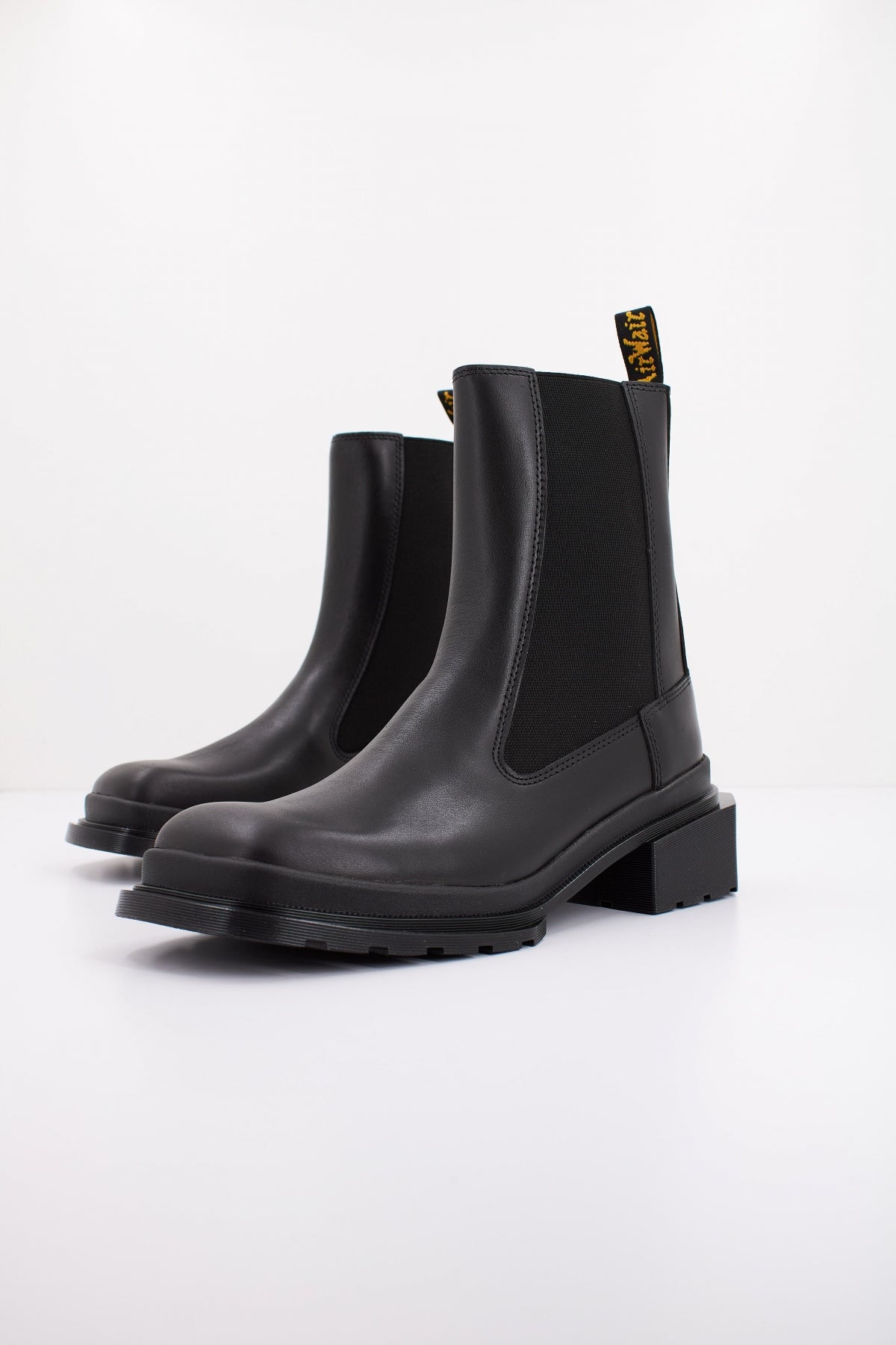 DR. MARTENS MAYBOLE CHELSEA en color NEGRO (2)