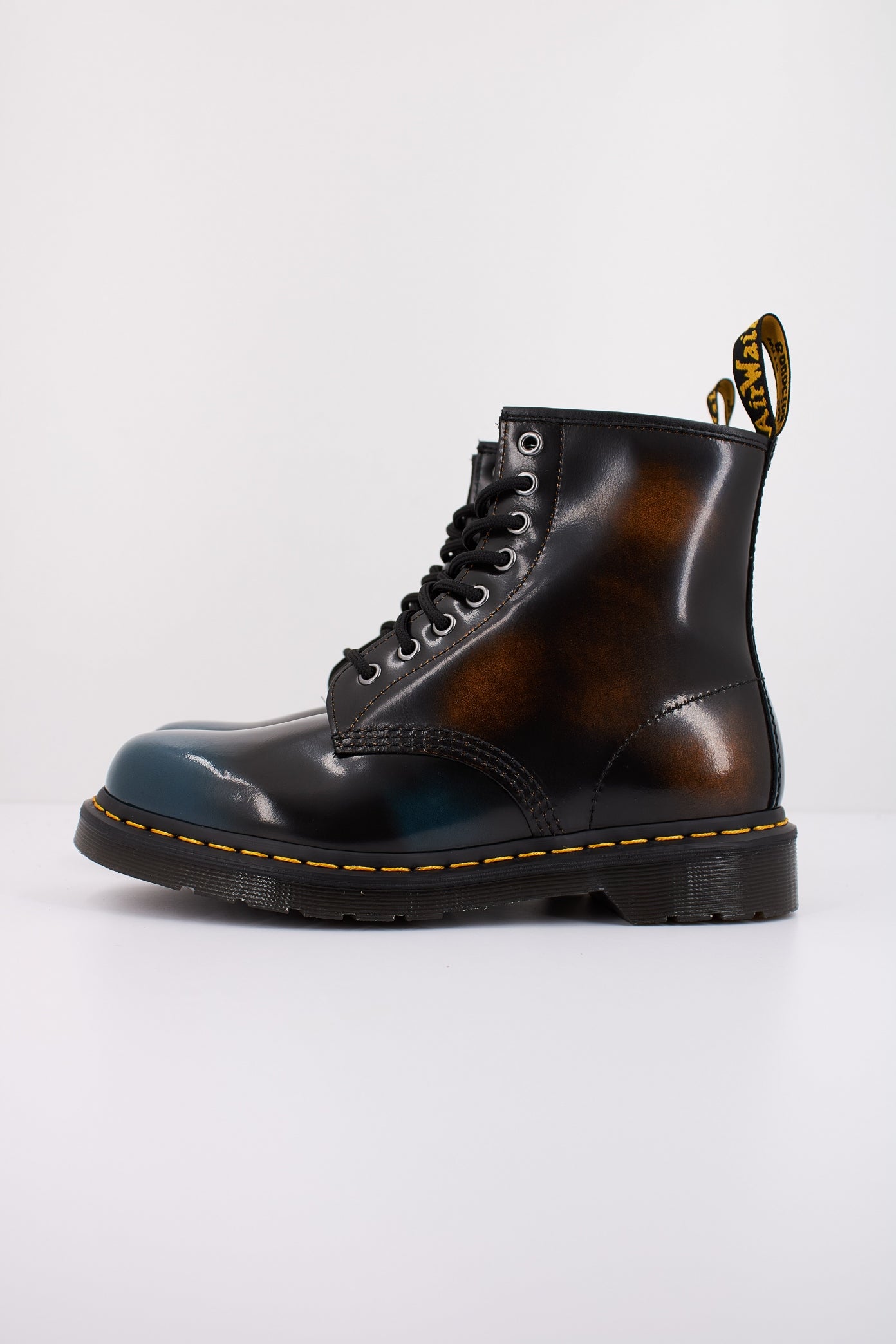 DR. MARTENS en color NEGRO (1)