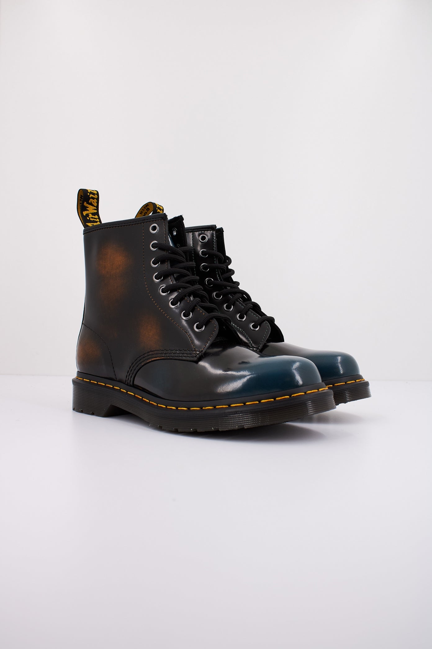 DR. MARTENS en color NEGRO (2)