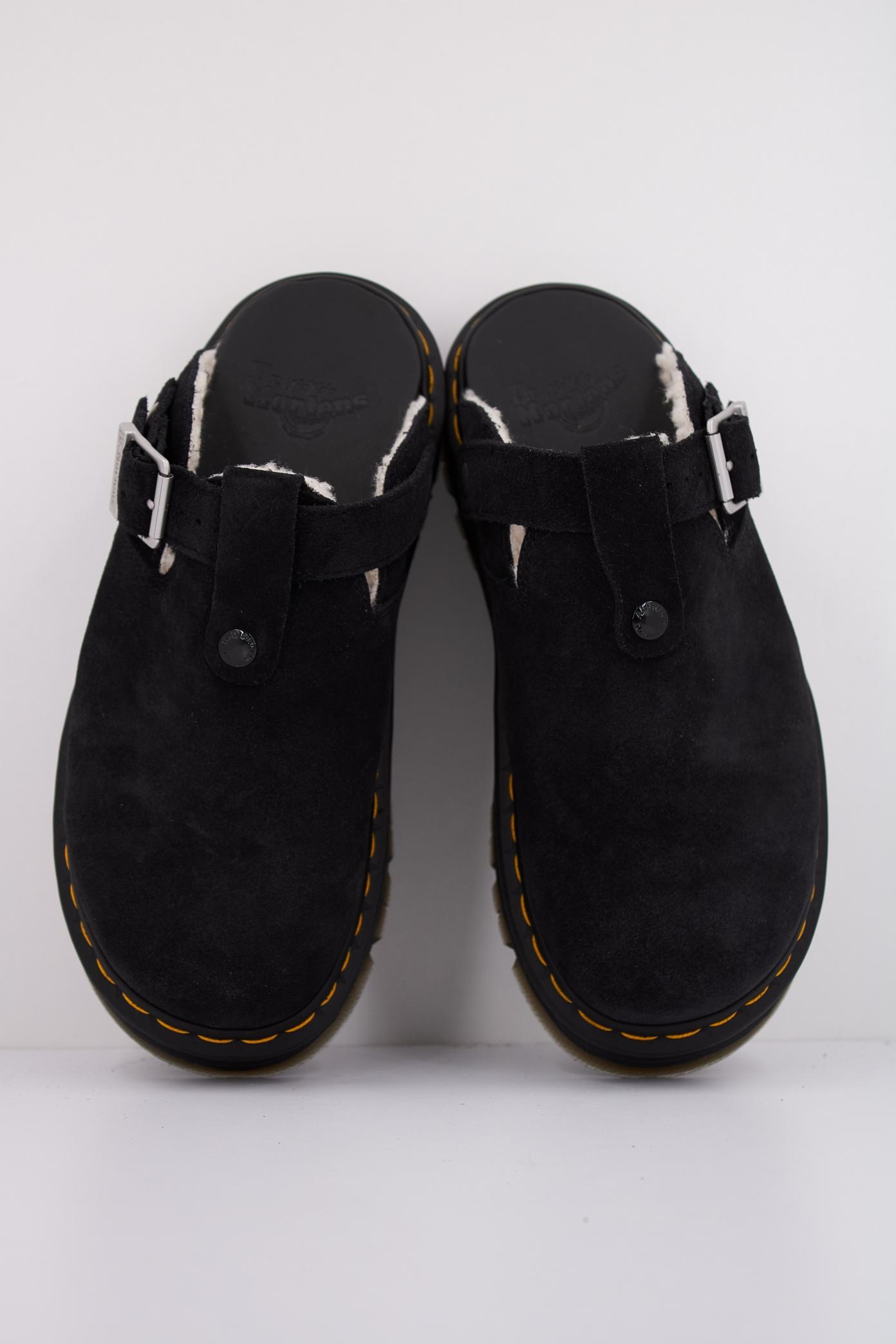 DR. MARTENS ZEBZAG MULE WL en color NEGRO (3)