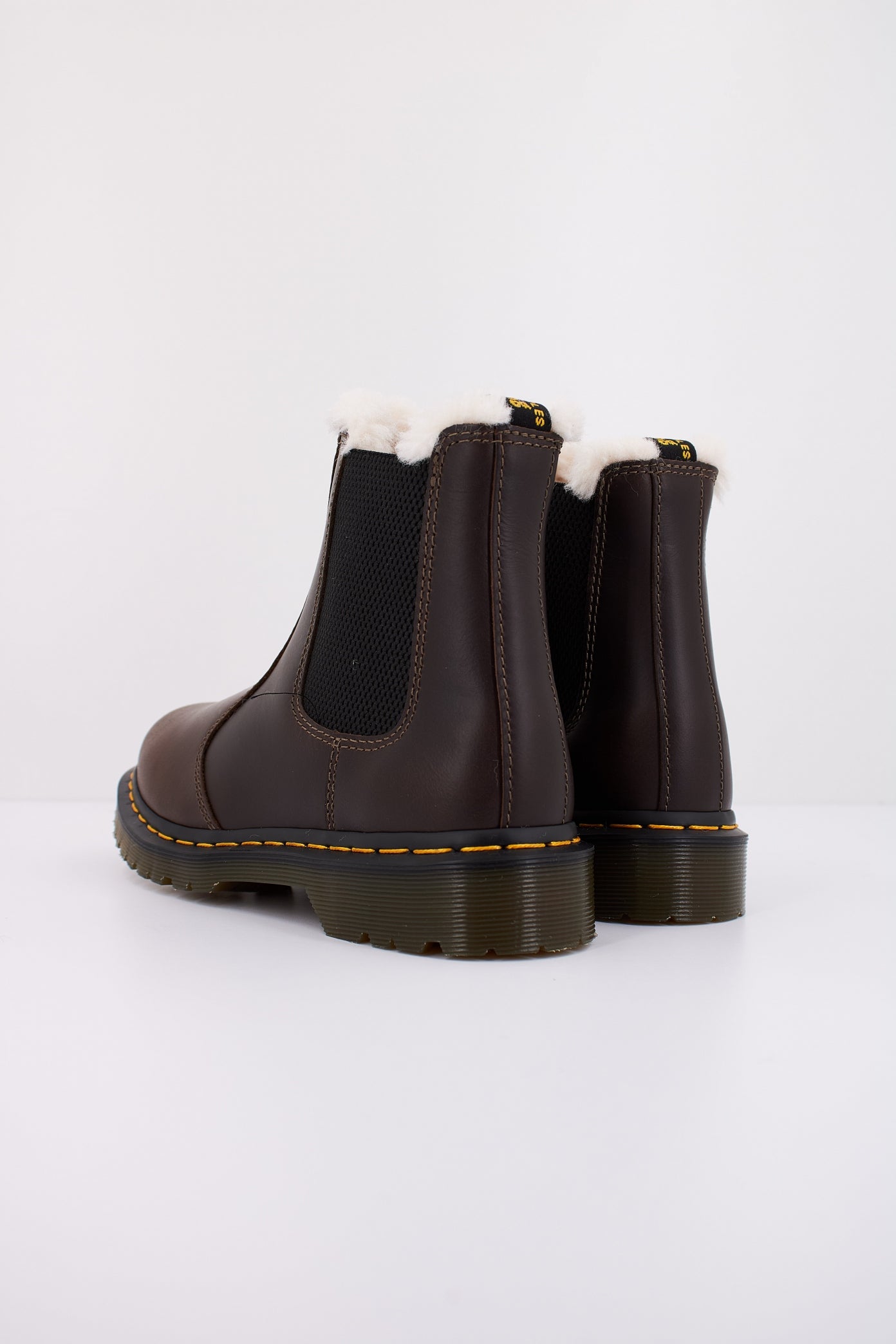 DR. MARTENS LEONORE en color MARRON (4)