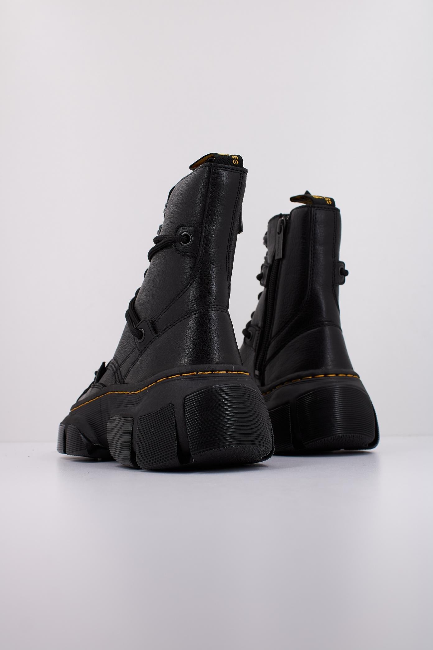 DR. MARTENS DMXL LACE en color NEGRO (4)