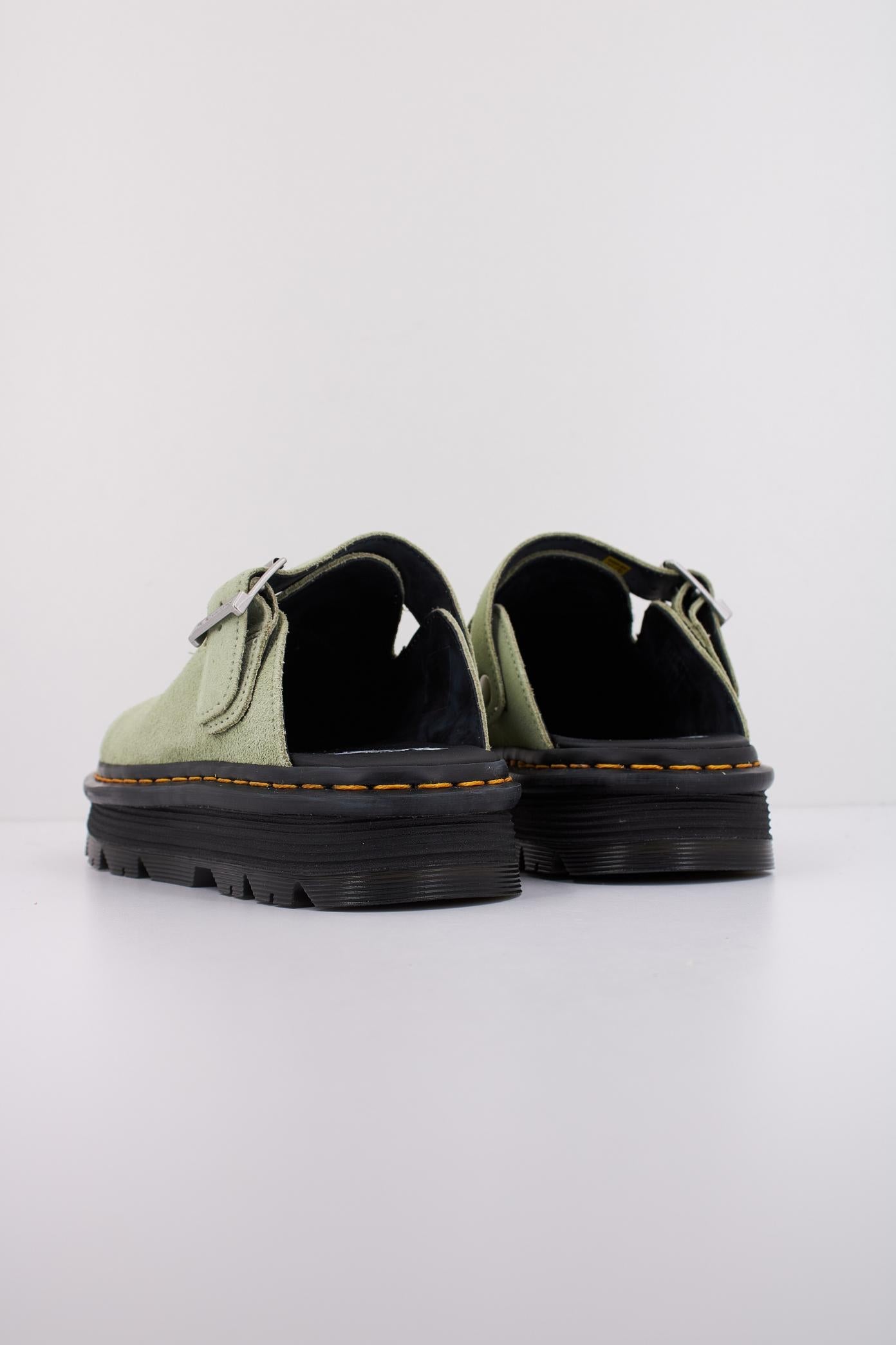 DR. MARTENS ZEBZAB MULE en color VERDE (4)